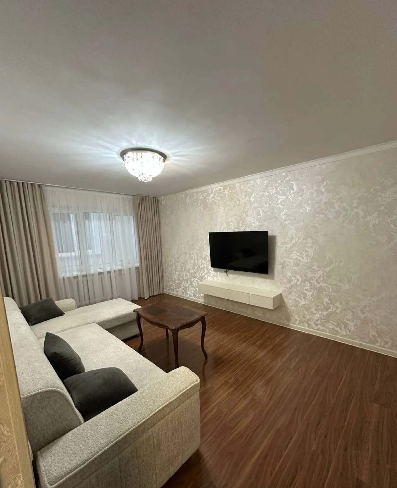 Ижарага берилади 2 хонали квартира, 60 м², 3/5 қават — Мирзо Улуғбек тумани