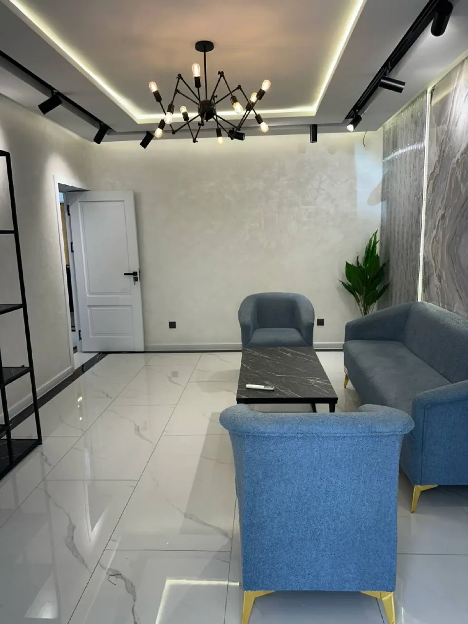 Ijaraga beriladi tijorat binosi, 120 m², 1/1 qavat — Yakkasaroy tumani