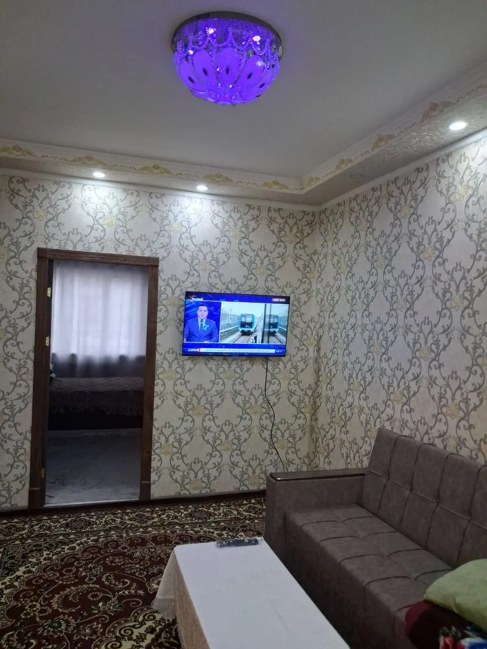 Продаётся 2-комнатная квартира, 45 м², 1/4 этаж — Юнусабадский район