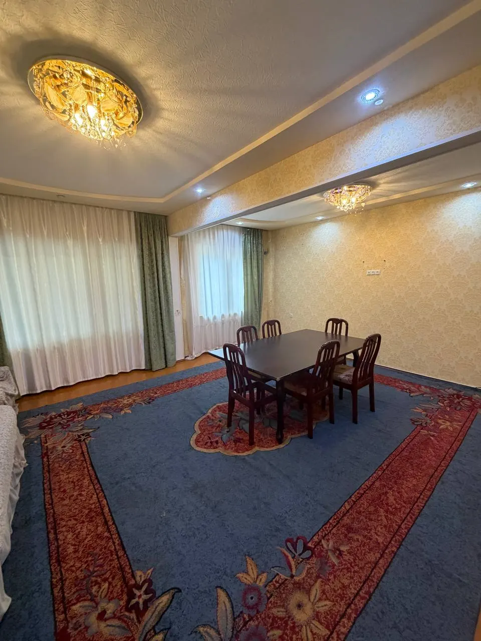 Продаётся 4-комнатная квартира, 93 м², 2/5 этаж — Яшнабадский район