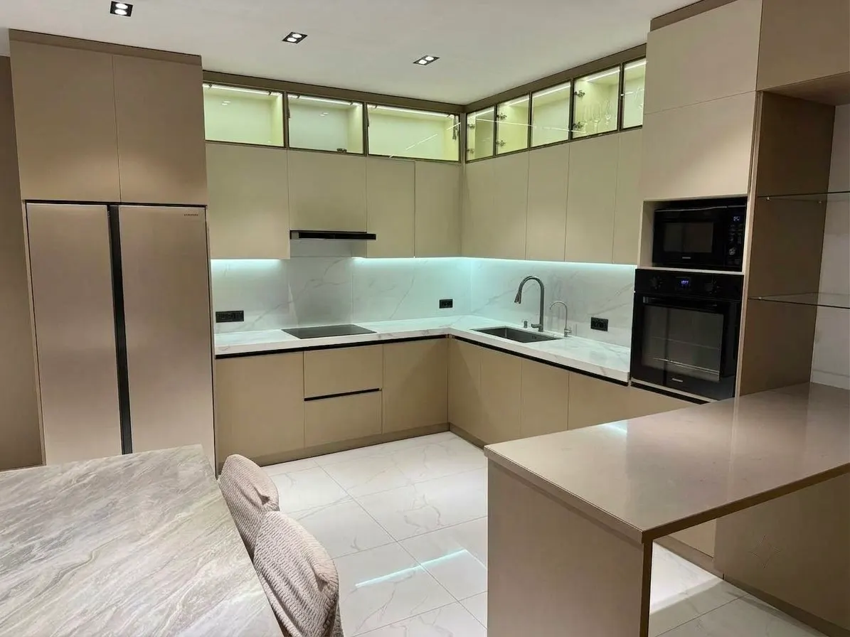 Сотилади 4 хонали квартира, 128 м², 2/12 қават — Миробод тумани