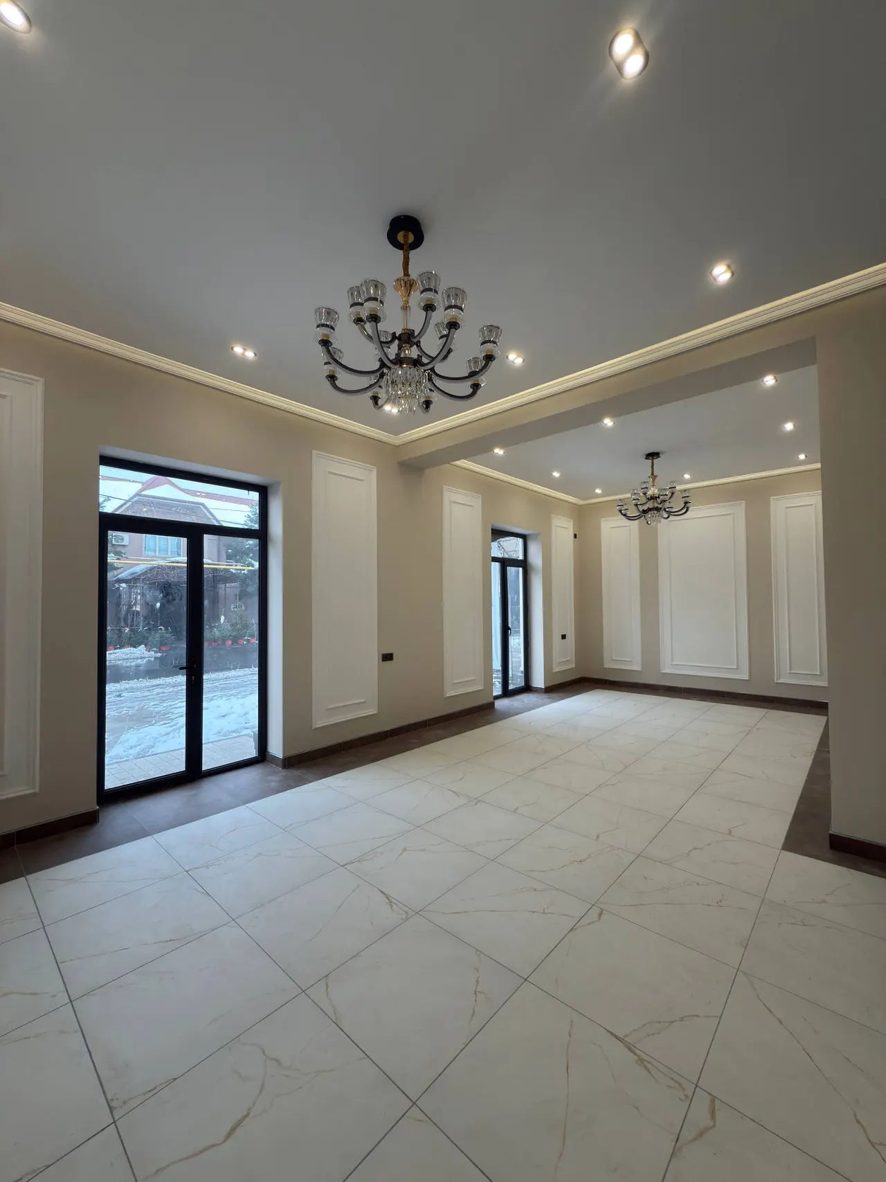 Ижарага берилади тижорат биноси, 250 м² — Яшнобод тумани