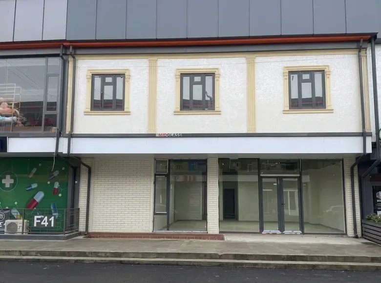 Sotiladi tijorat binosi, 700 m² — Yunusobod tumani