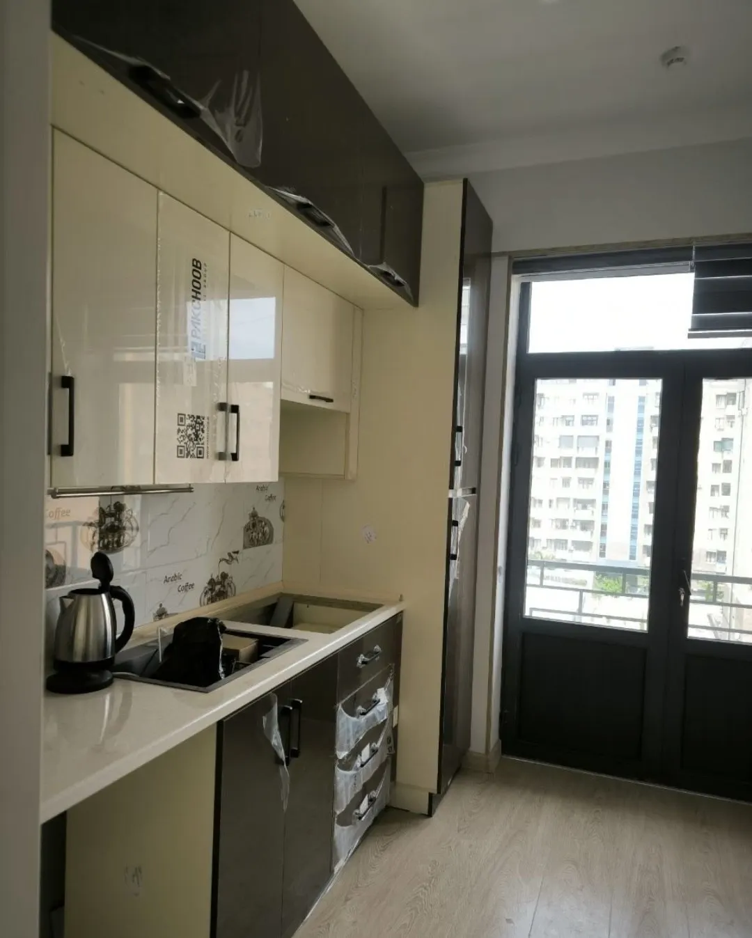 Sotiladi 3 xonali kvartira, 70 m², 6/9 qavat — Sergeli tumani