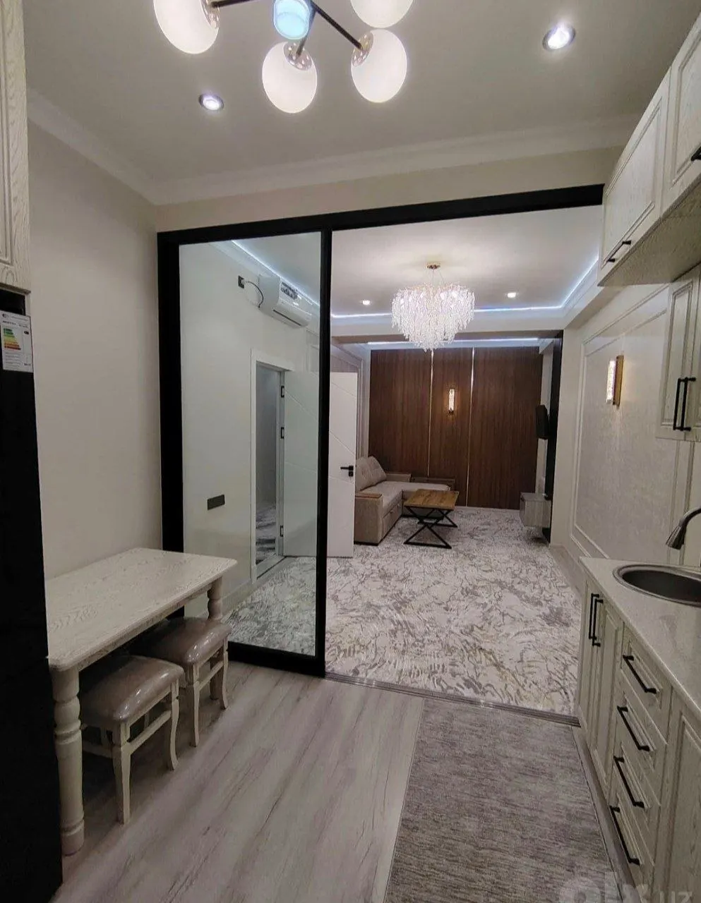 Ижарага берилади 2 хонали квартира, 55 м², 7/13 қават — Чилонзор тумани