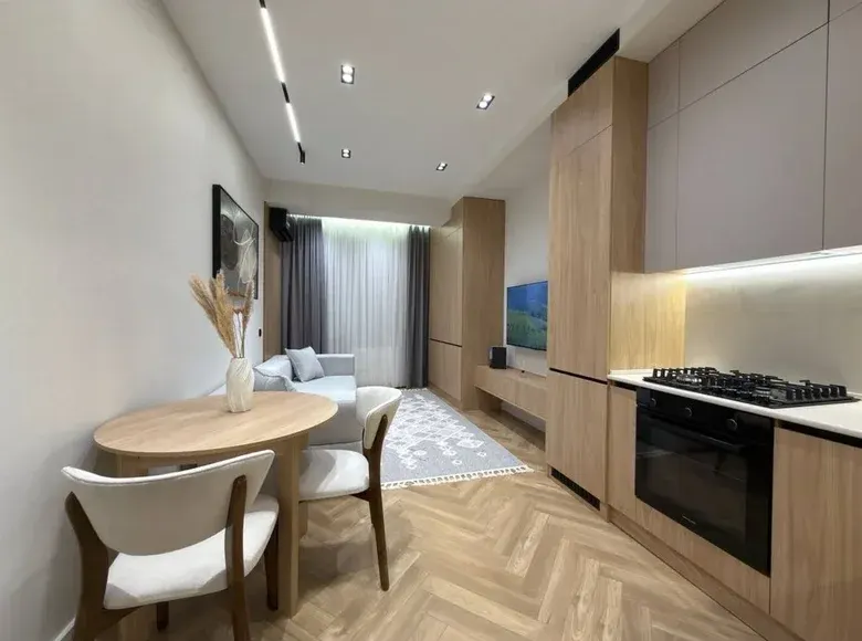Sotiladi 2 xonali kvartira, 51 m², 5/10 qavat — Mirzo Ulugʻbek tumani