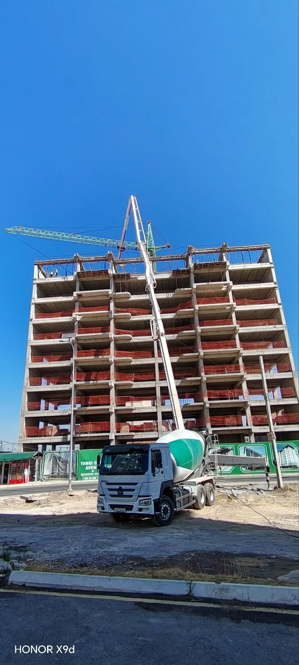 Продаётся 2-комнатная квартира, 53,3 м², 7/9 этаж — Нурафшон