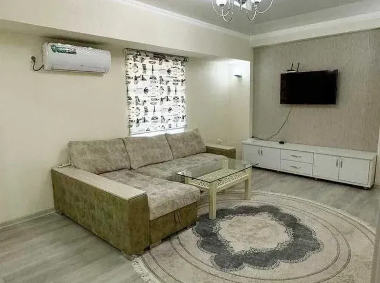 Сдаётся 1-комнатная квартира, 42 м², 2/4 этаж — Юнусабадский район