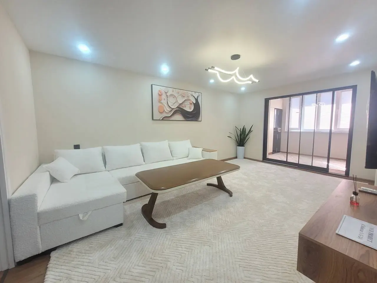 Ижарага берилади 2 хонали квартира, 50 м², 1/4 қават — Чилонзор тумани