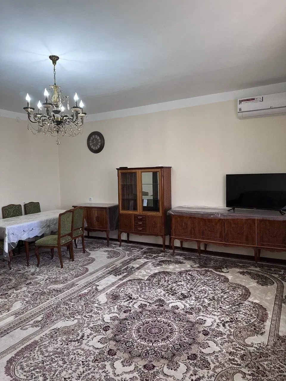 Сотилади 3 хонали квартира, 115 м², 2/4 қават — Юнусобод тумани