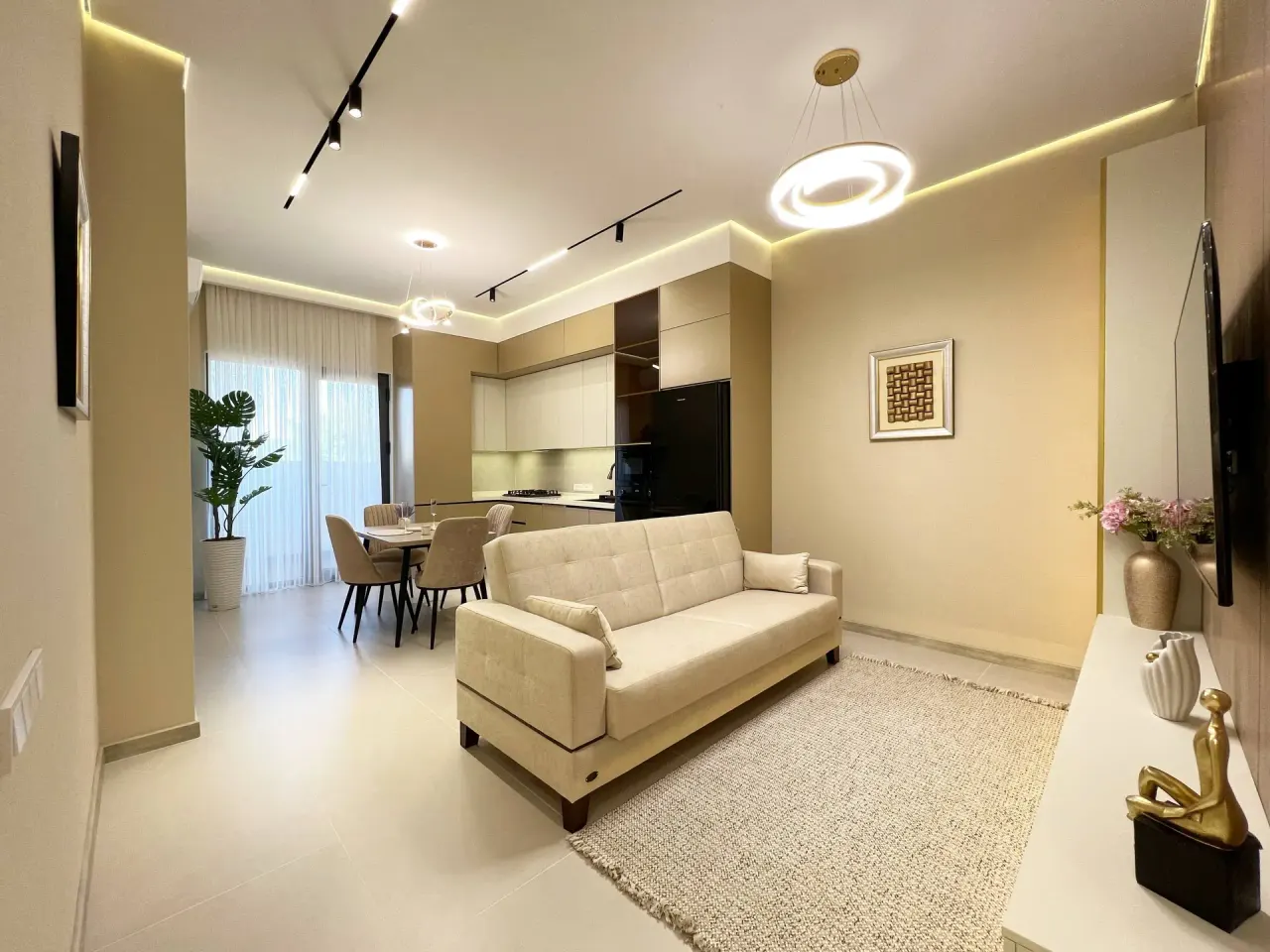 Sotiladi 2 xonali kvartira, 94 m², 3/11 qavat — Yunusobod tumani