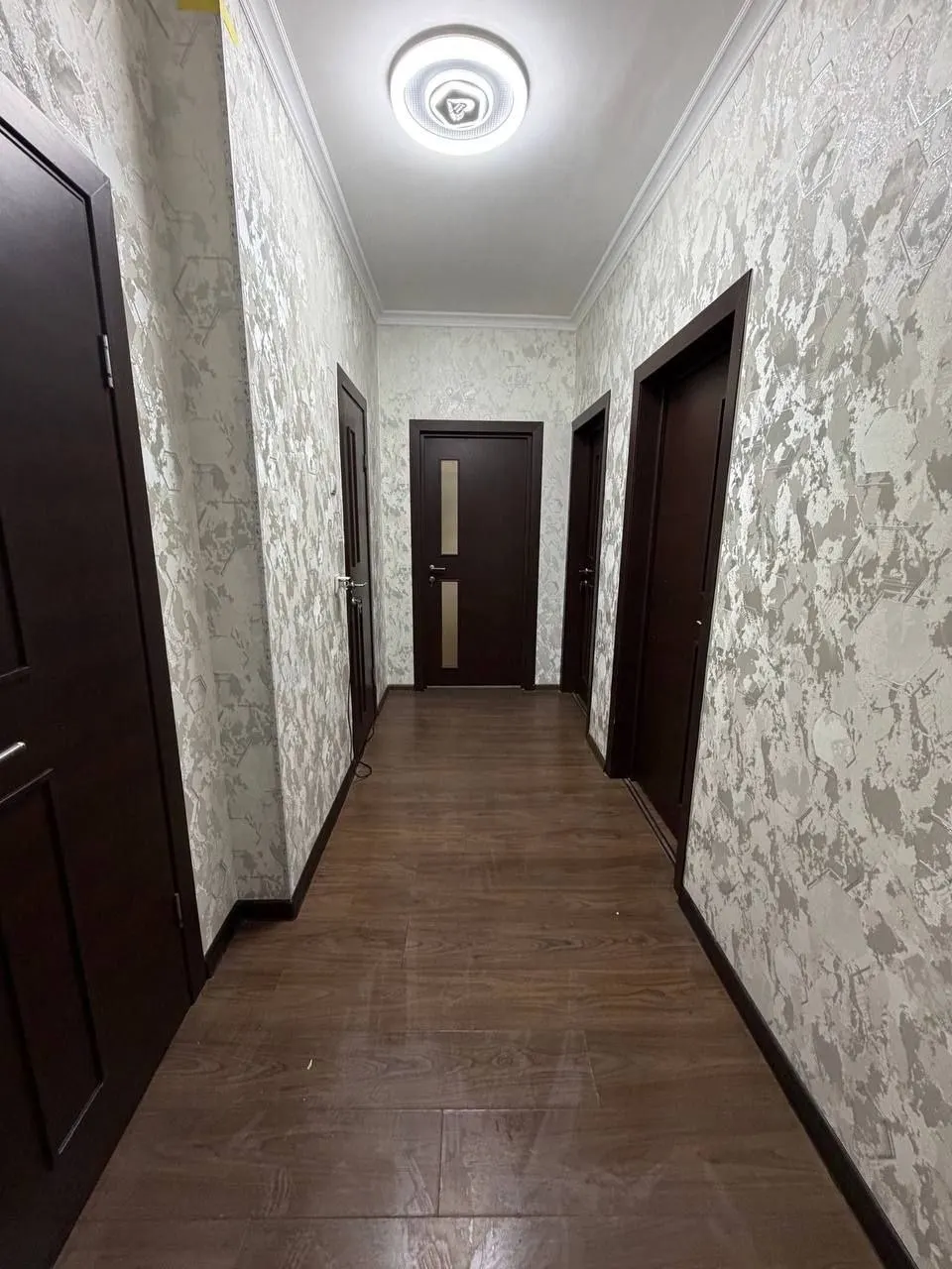 Продаётся 2-комнатная квартира, 60 м², 1/9 этаж — Янгихаётский район