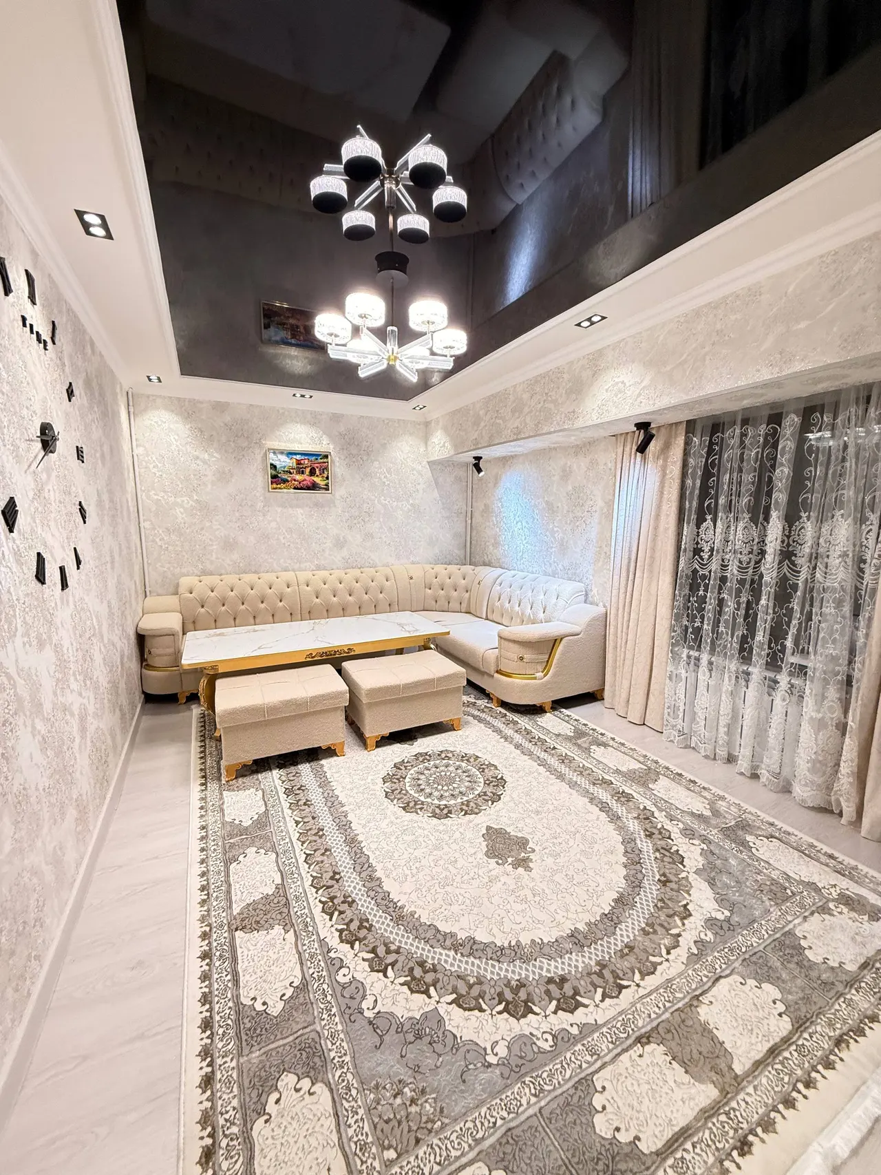 Продаётся 1-комнатная квартира, 42 м², 3/4 этаж — Юнусабадский район