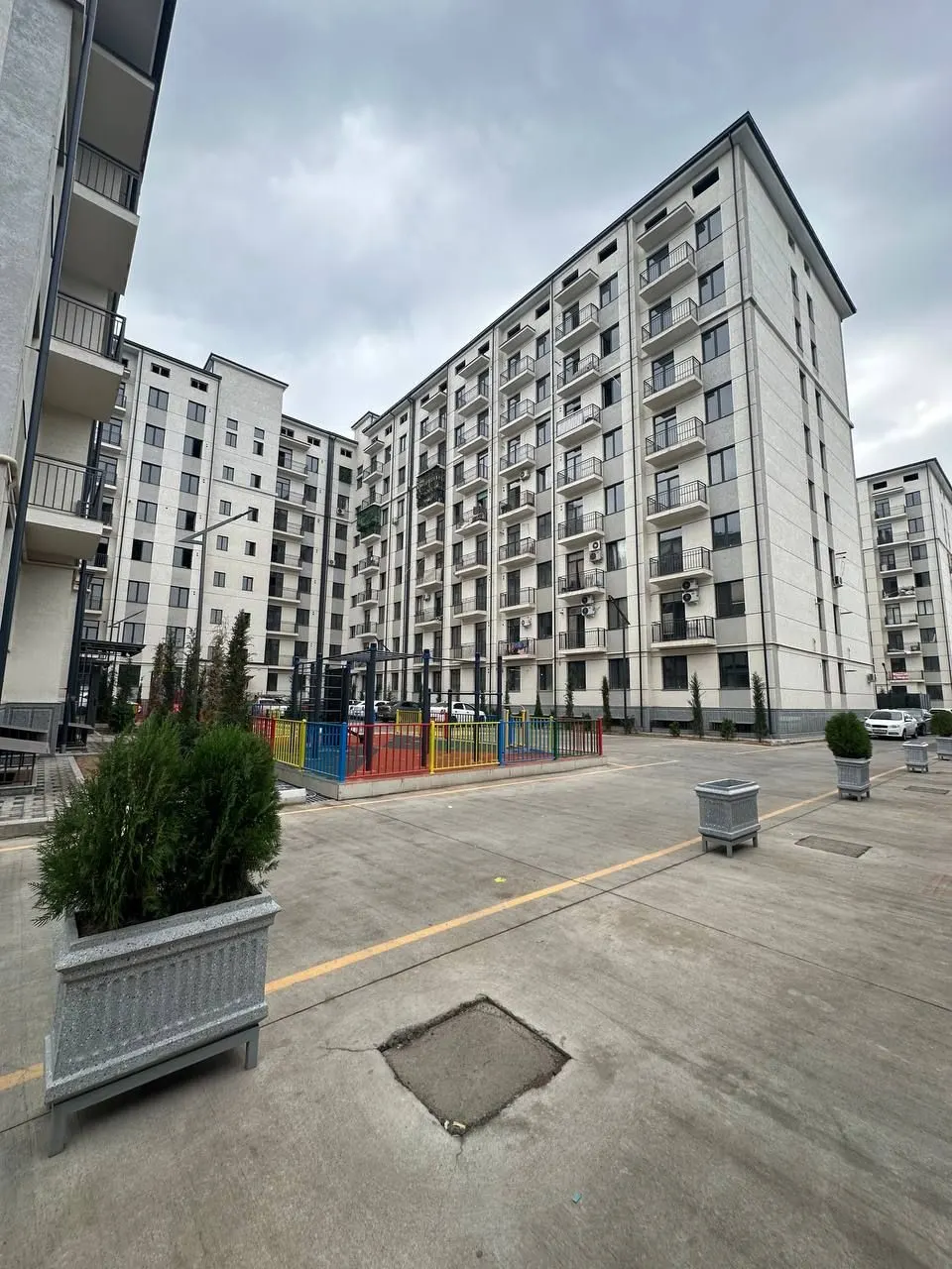Сотилади 3 хонали квартира, 70 м², 3/8 қават — Зангиота тумани