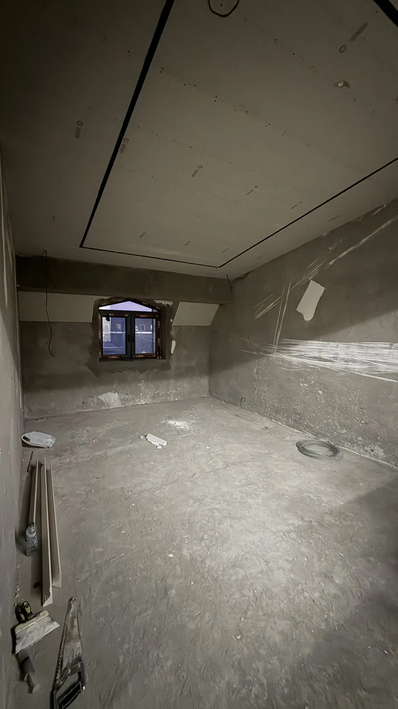 Sotiladi 7 xonali kvartira, 160 m², 3/3 qavat — Toshkent tumani
