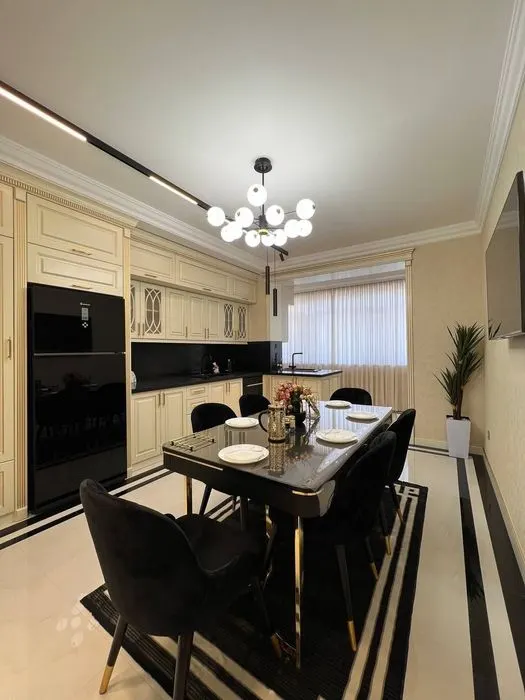 Сдаётся 2-комнатная квартира, 68 м², 2/7 этаж — Мирабадский район