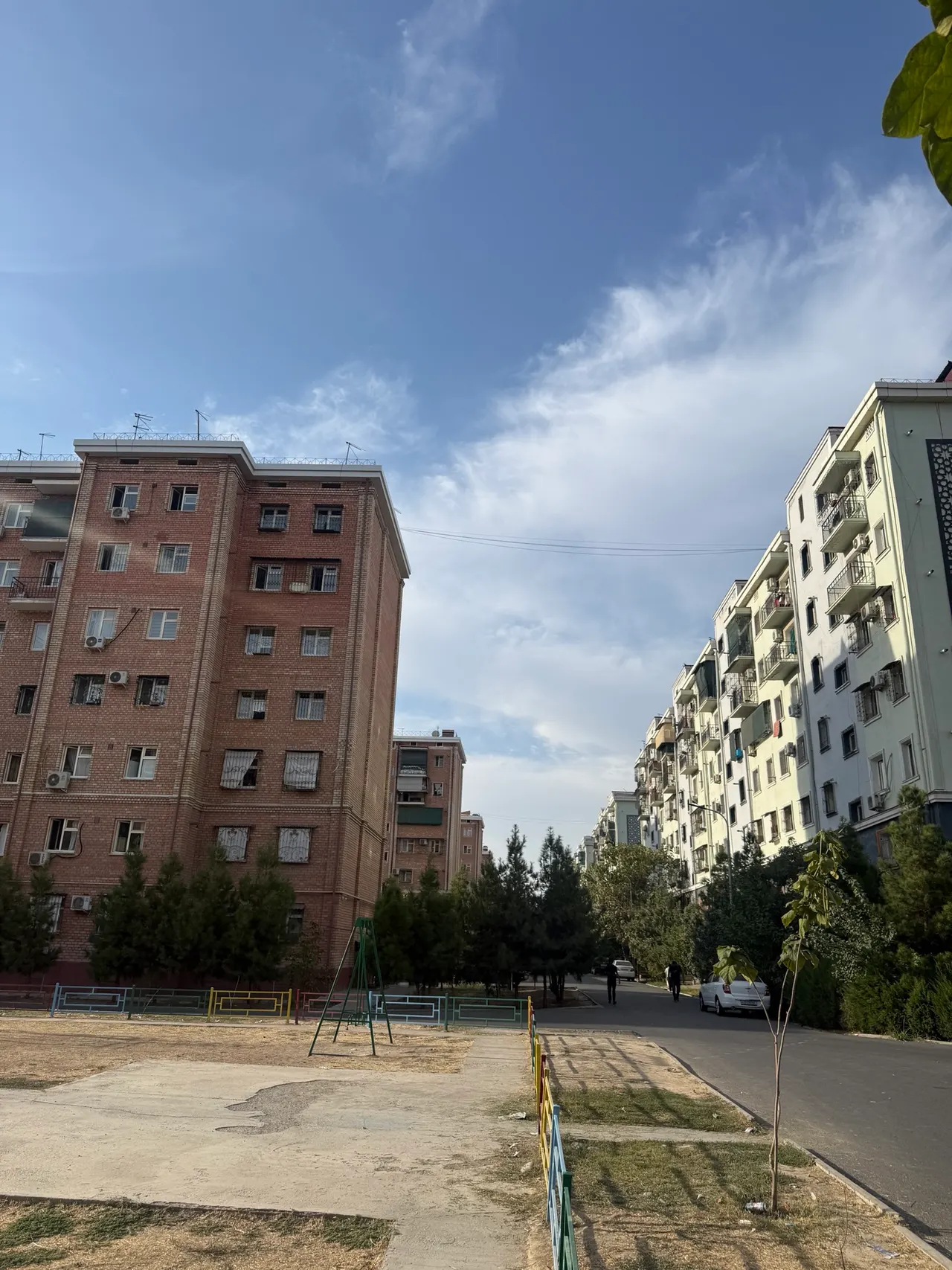 Продаётся 3-комнатная квартира, 54 м², 1/7 этаж — Сергелийский район