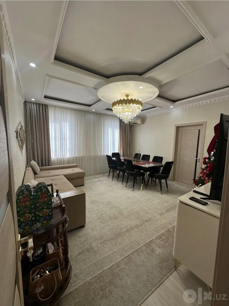 Продаётся 4-комнатная квартира, 90 м², 8/9 этаж — Алмазарский район
