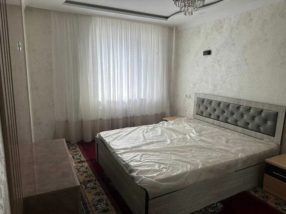 Сдаётся 4-комнатная квартира, 90 м², 3/5 этаж — Мирзо-Улугбекский район