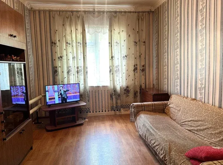 Сотилади 2 хонали квартира, 58 м², 1/4 қават — Яшнобод тумани