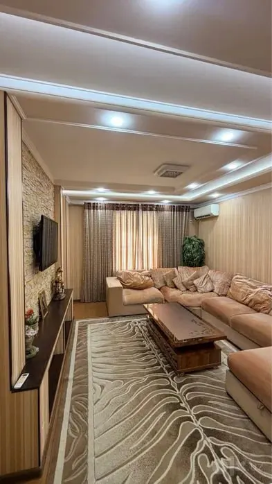 Сдаётся 5-комнатная квартира, 157 м², 2/4 этаж — Алмазарский район