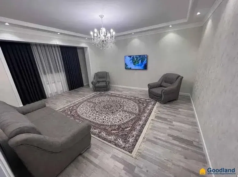 Продаётся 2-комнатная квартира, 73 м², 1/9 этаж — Мирабадский район