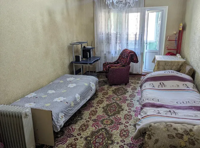 Ijaraga beriladi xona, 90 m², 4/5 qavat — Mirzo Ulugʻbek tumani
