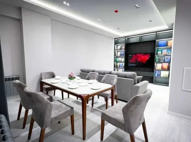Ijaraga beriladi 3 xonali kvartira, 96 m², 10/25 qavat — Mirzo Ulugʻbek tumani
