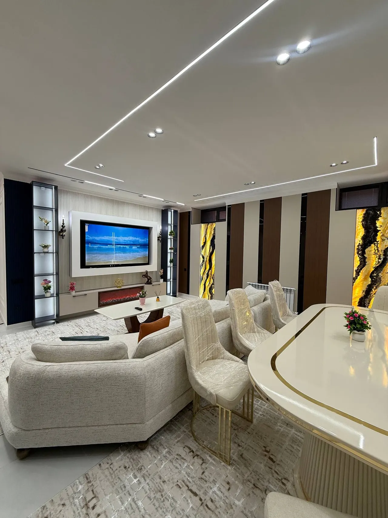 Сотилади 4 хонали квартира, 130 м², 1/9 қават — Чилонзор тумани