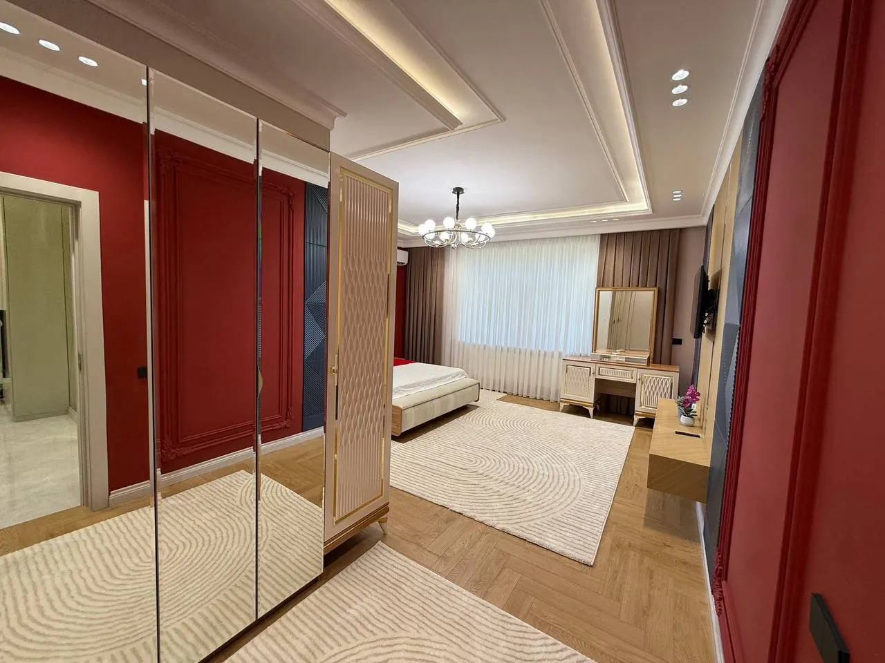 Сотилади 4 хонали квартира, 128 м², 3/7 қават — Яшнобод тумани