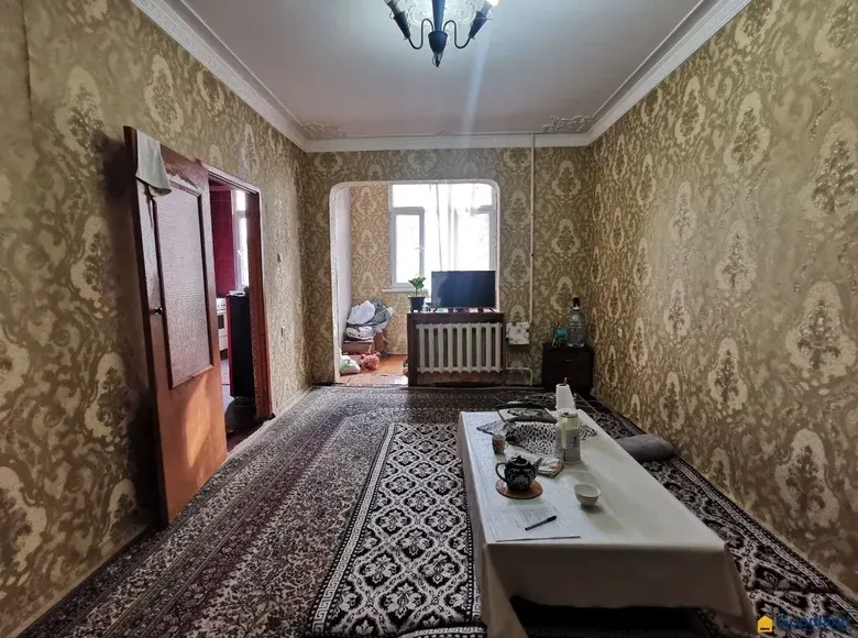 Продаётся 3-комнатная квартира, 68 м², 3/4 этаж — Ташкент