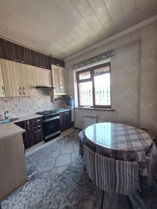 Сдаётся 2-комнатная квартира, 50 м², 3/4 этаж — Юнусабадский район