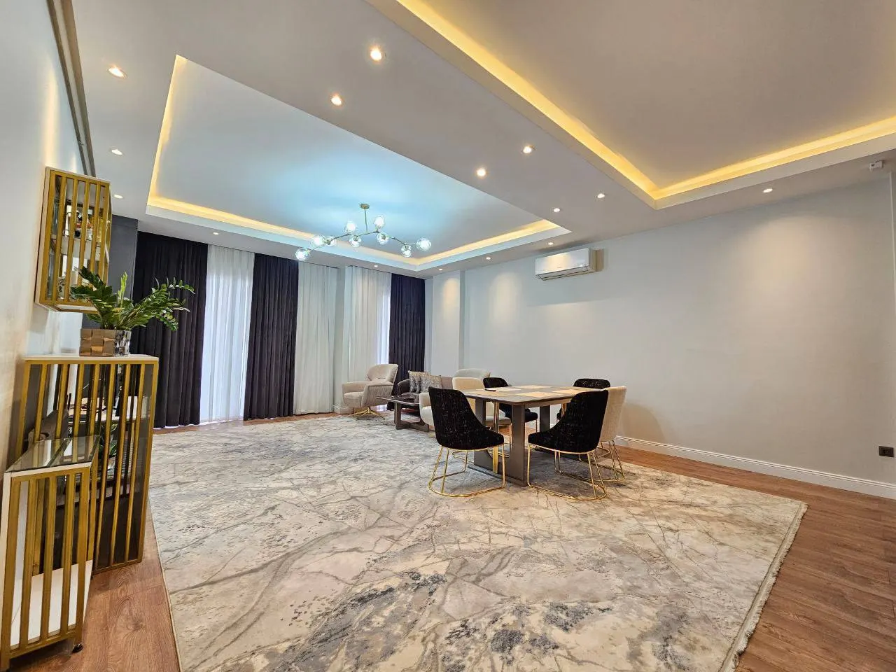 Сдаётся 3-комнатная квартира, 125 м², 5/8 этаж — Яккасарайский район
