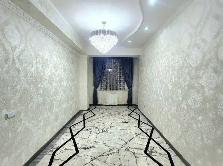 Sotiladi 3 xonali kvartira, 77 m², 8/8 qavat — Samarqand shahri
