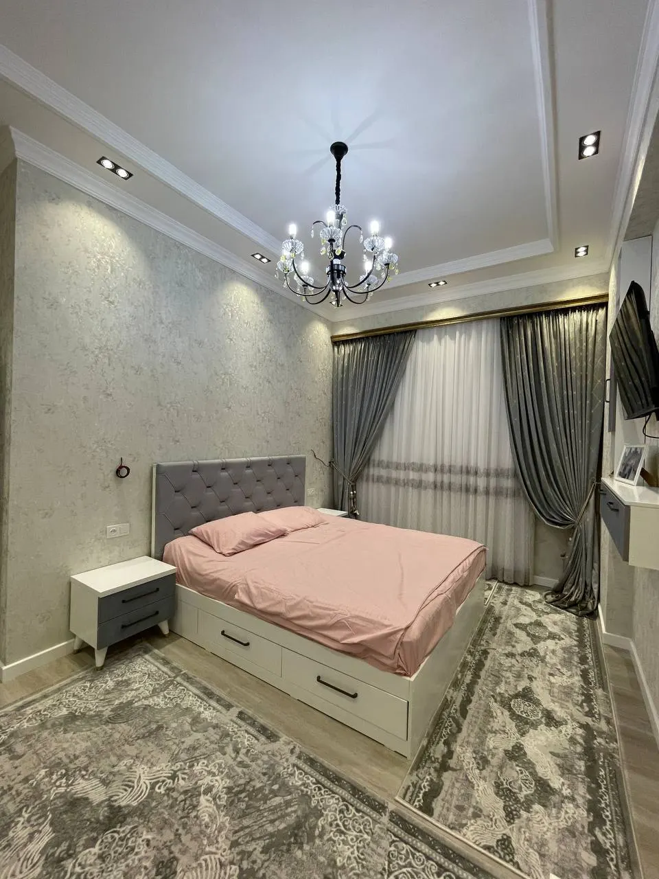 Сдаётся 3-комнатная квартира, 91 м², 8/8 этаж — Шайхантахурский район