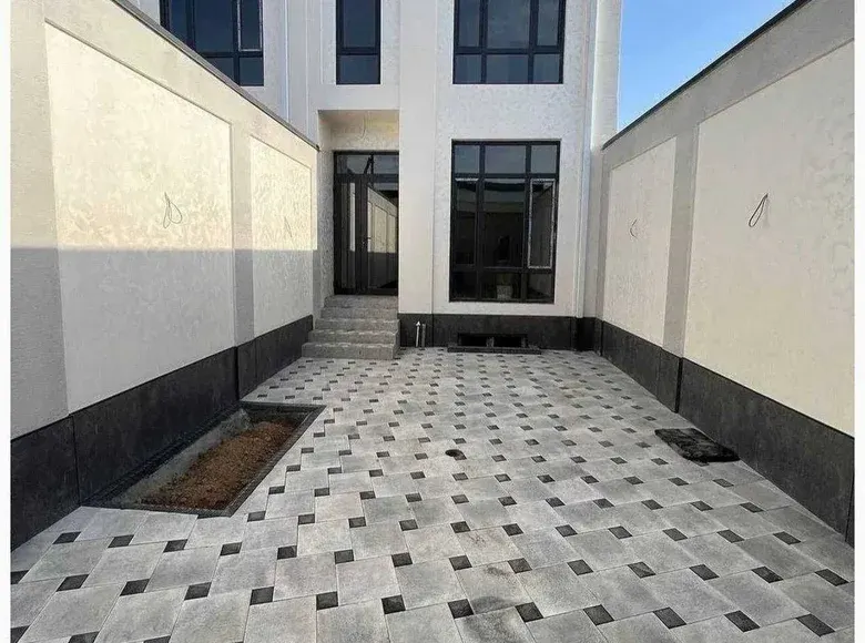 Сотилади 6 хонали ҳовли уй, 1.7 сотих, 210 м² — Мирзо Улуғбек тумани