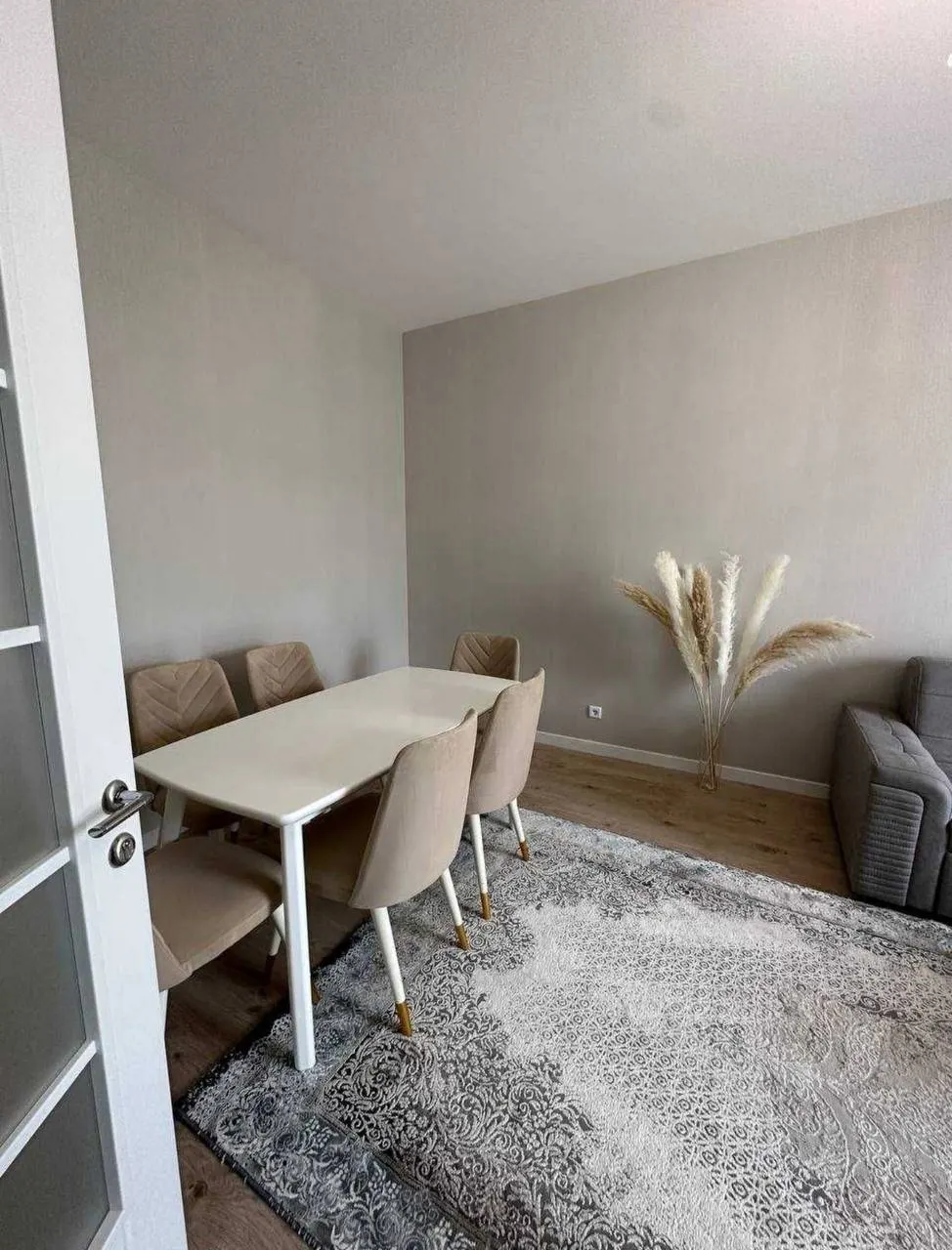 Ижарага берилади 3 хонали квартира, 84 м², 1/9 қават — Олмазор тумани