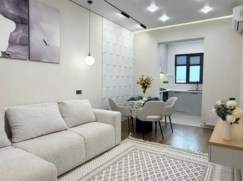 Sotiladi 4 xonali kvartira, 85 m², 11/14 qavat — Mirobod tumani
