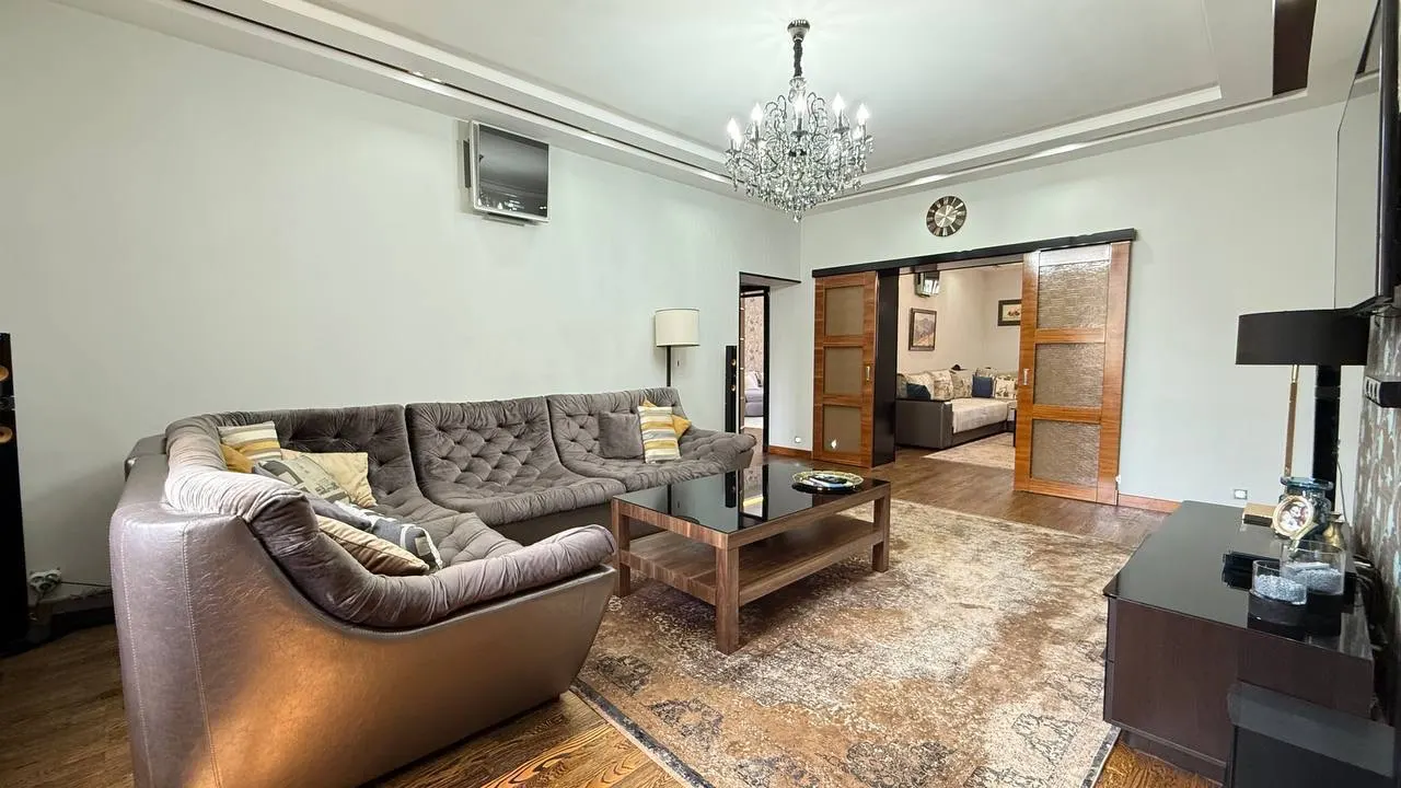 Ijaraga beriladi 4 xonali kvartira, 145 m², 3/6 qavat — Mirobod tumani