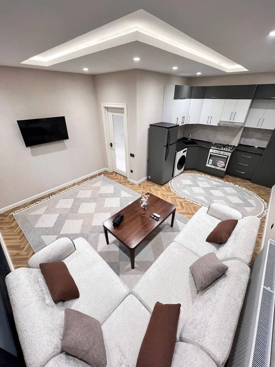 Sotiladi 2 xonali kvartira, 78 m², 9/9 qavat — Chilonzor tumani