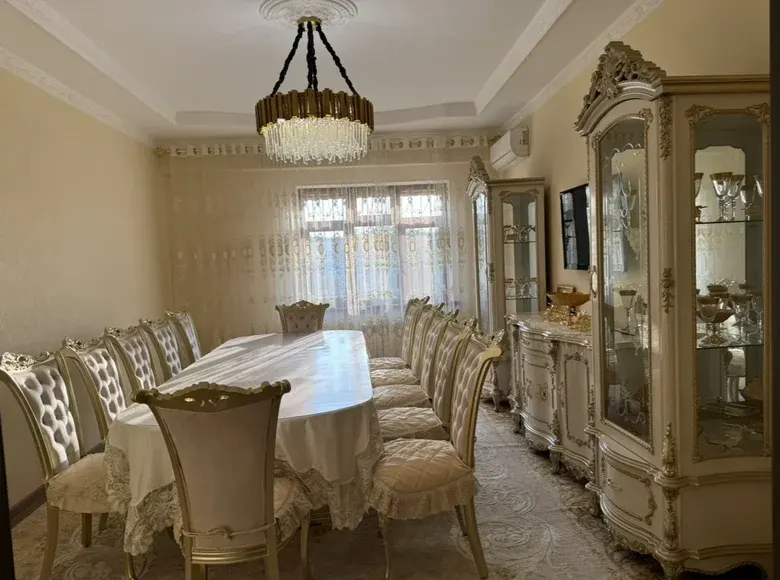 Sotiladi 3 xonali kvartira, 90 m², 3/7 qavat — Yashnobod tumani