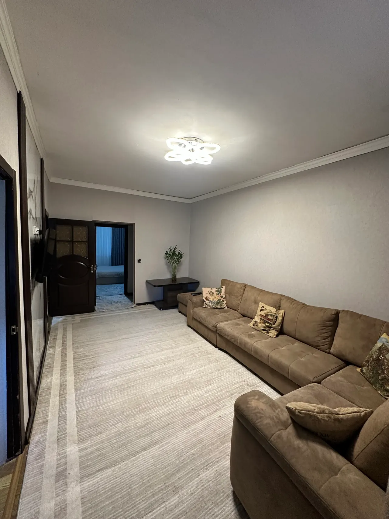 Sotiladi 2 xonali kvartira, 50 m², 4/4 qavat — Uchtepa tumani