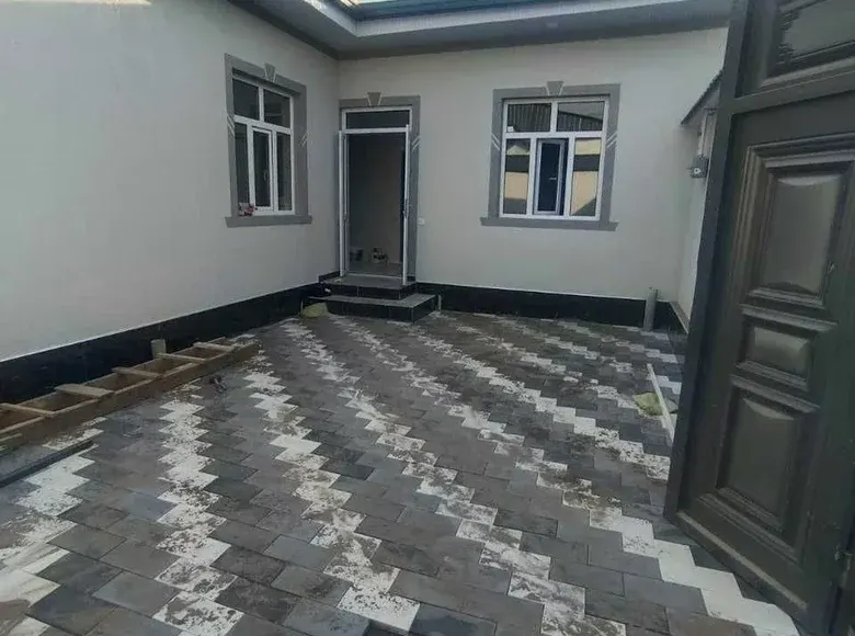 Сотилади 4 хонали квартира, 80 м², 1/1 қават — Яшнобод тумани