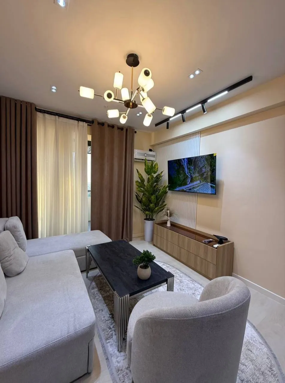 Продаётся 2-комнатная квартира, 51 м², 23/27 этаж — Шайхантахурский район