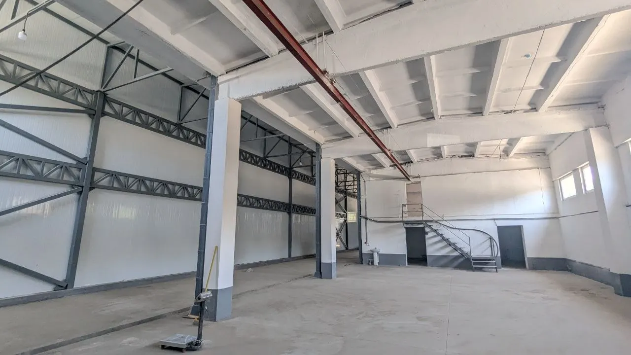 Сотилади тижорат биноси, 718 м² — Учтепа тумани