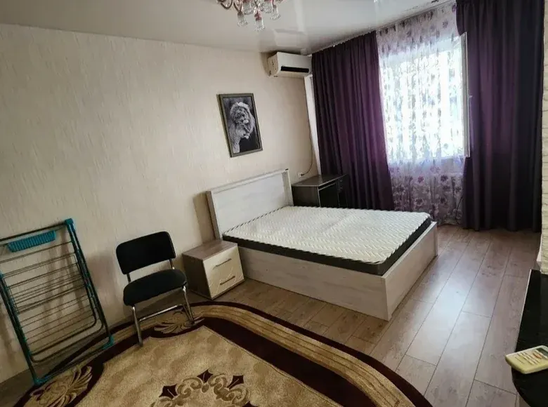 Сдаётся 1-комнатная квартира, 37 м², 4/4 этаж — Яккасарайский район