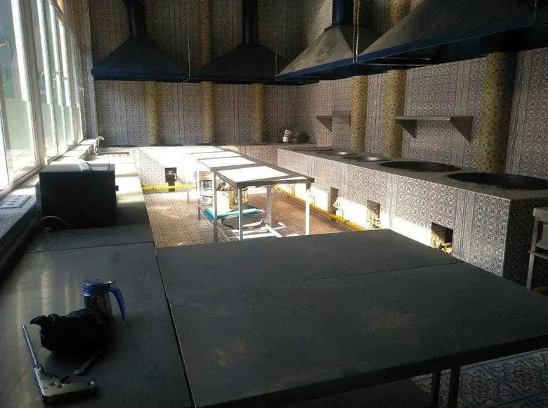 Сотилади тижорат биноси, 478 м², 4.8 сотих, 1/1 қават — Мирзо Улуғбек тумани