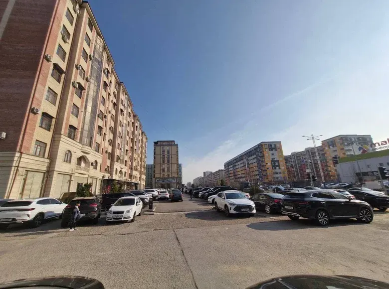 Sotiladi tijorat binosi, 524 m², 1/8 qavat — Yashnobod tumani