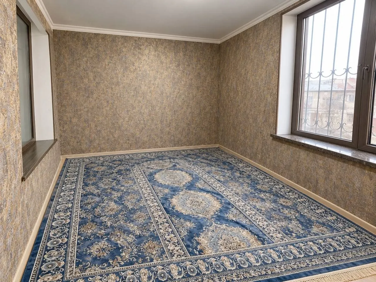 Продаётся 2-комнатная квартира, 55 м², 1/5 этаж — Чиланзарский район