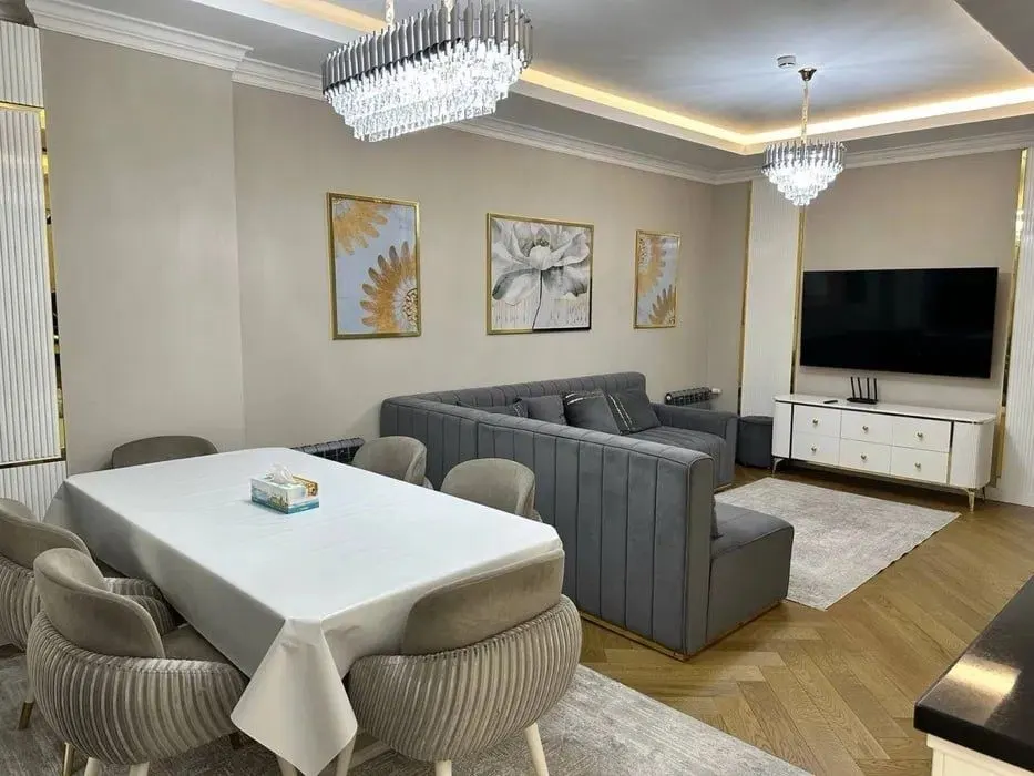 Сдаётся 3-комнатная квартира, 95 м², 5/9 этаж — Мирабадский район